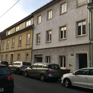  Apartment Zhang
